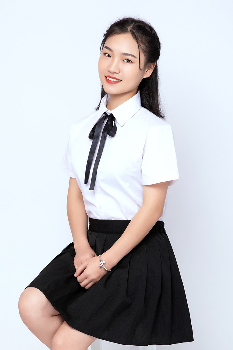 吴小央